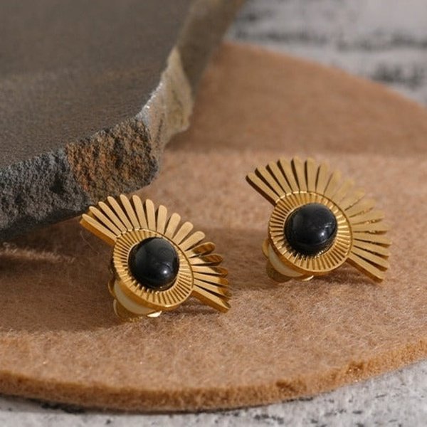 Elegant Oval Stone Earrings - Gold