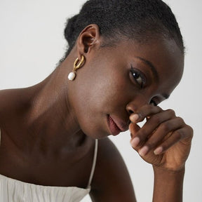 Pearl Pendant Hoop Earrings - Gold