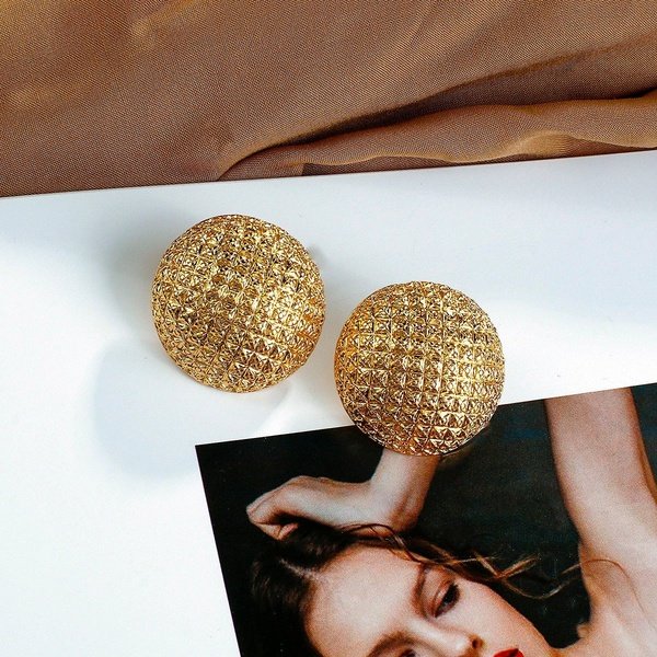 Round Earring - Gold