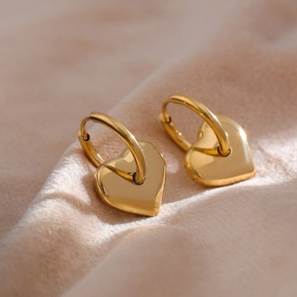 Hoop Heart Earring - Gold