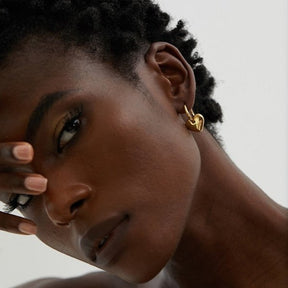 Hoop Heart Earring - Gold