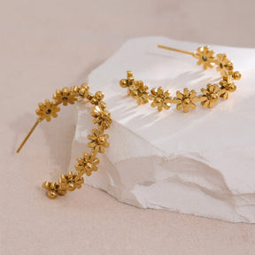 Daisy Design Hoop Earrings - Gold