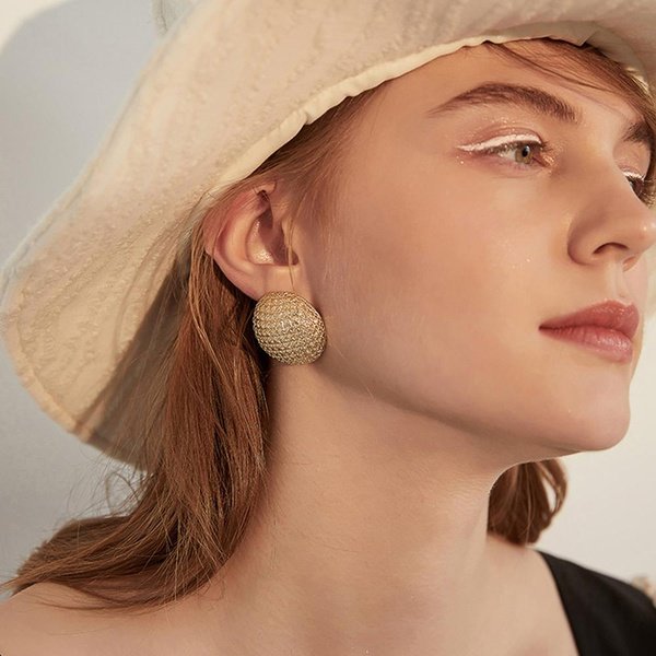Round Earring - Gold