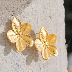 Vintage Flower Earring - Gold
