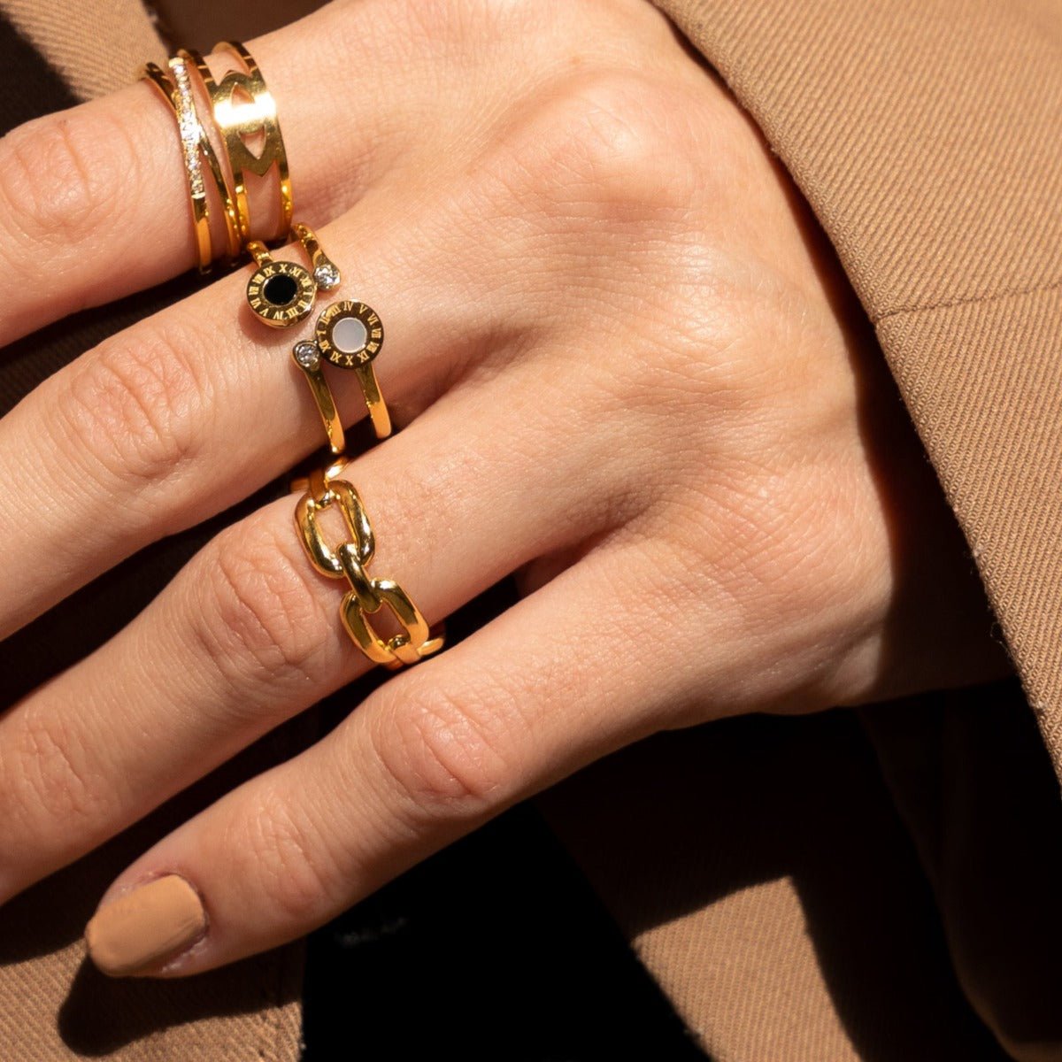 Curb Chain Ring - Gold (Adjustable)