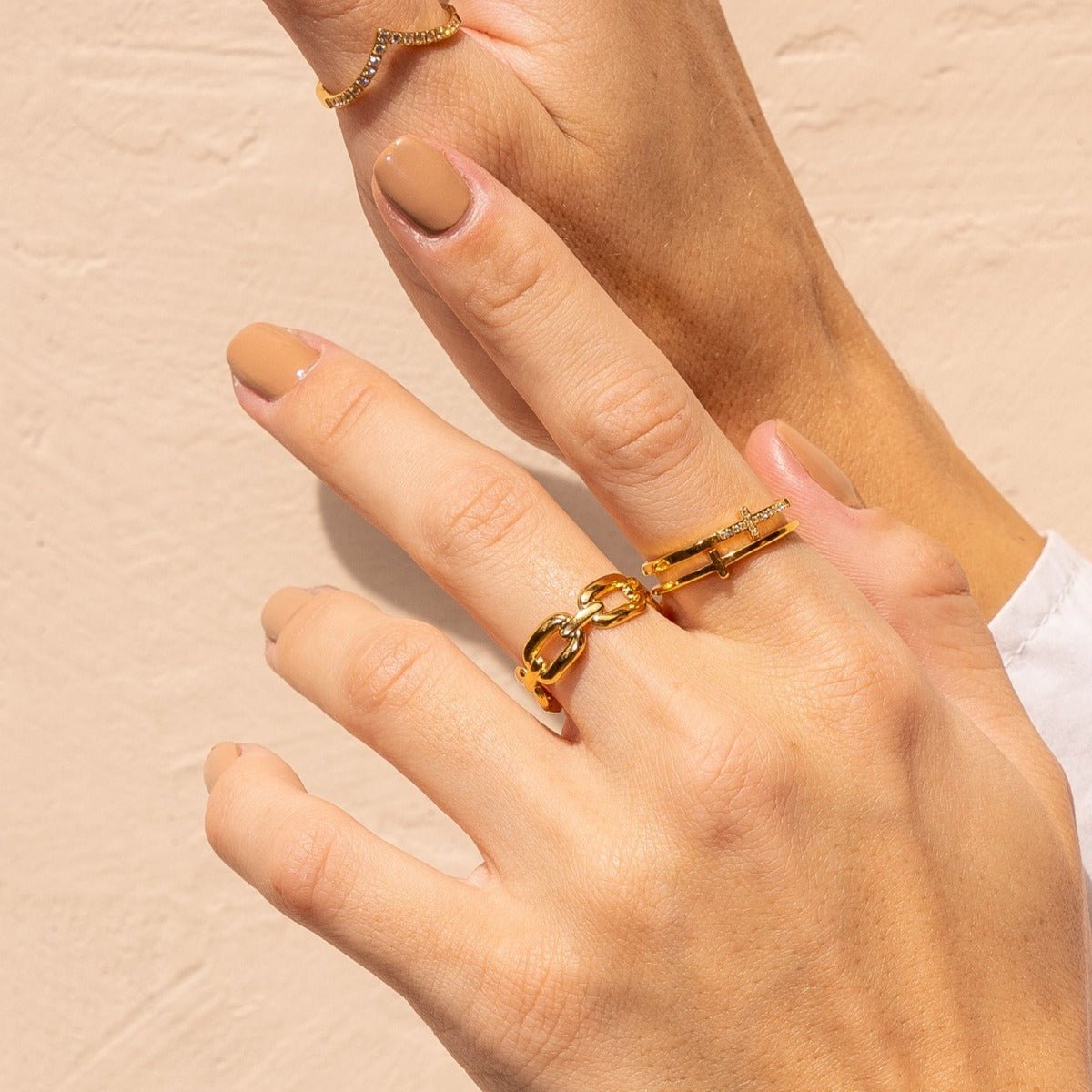 Curb Chain Ring - Gold (Adjustable)