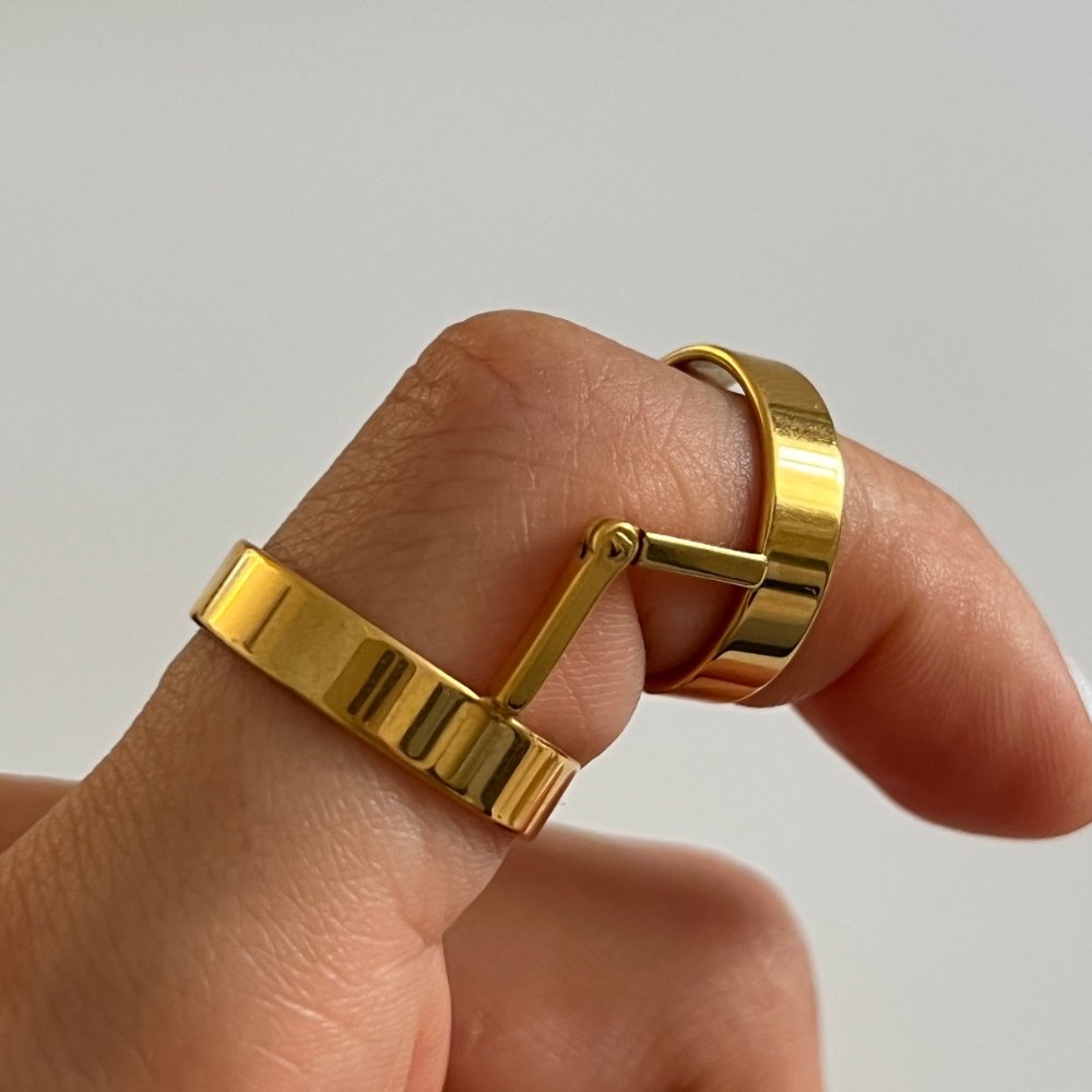 Hinged Ring - Gold (Adjustable)