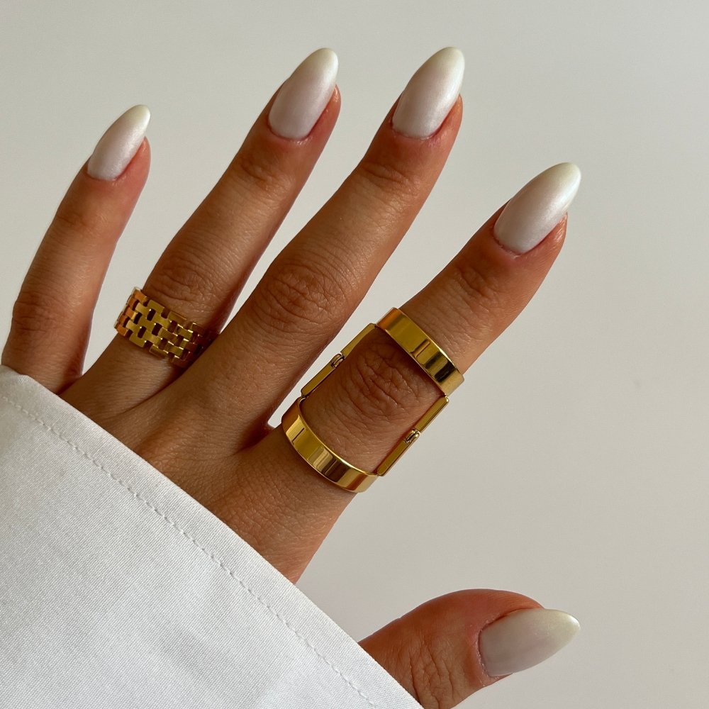 Hinged Ring - Gold (Adjustable)