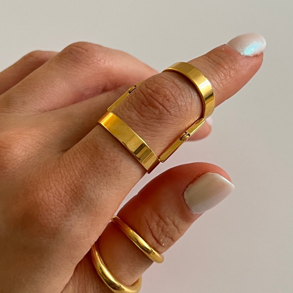 Hinged Ring - Gold (Adjustable)