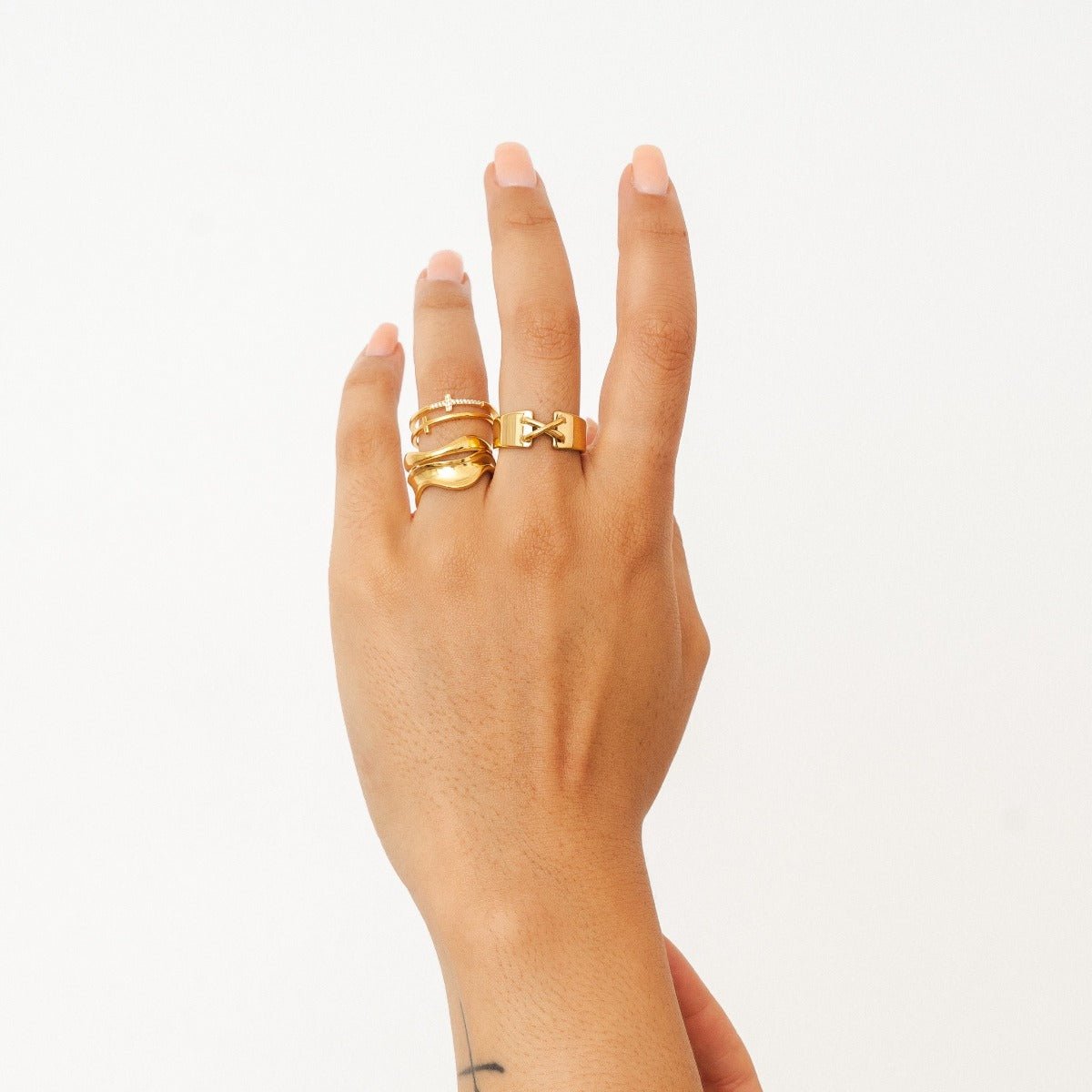 Cross Ring - Gold
