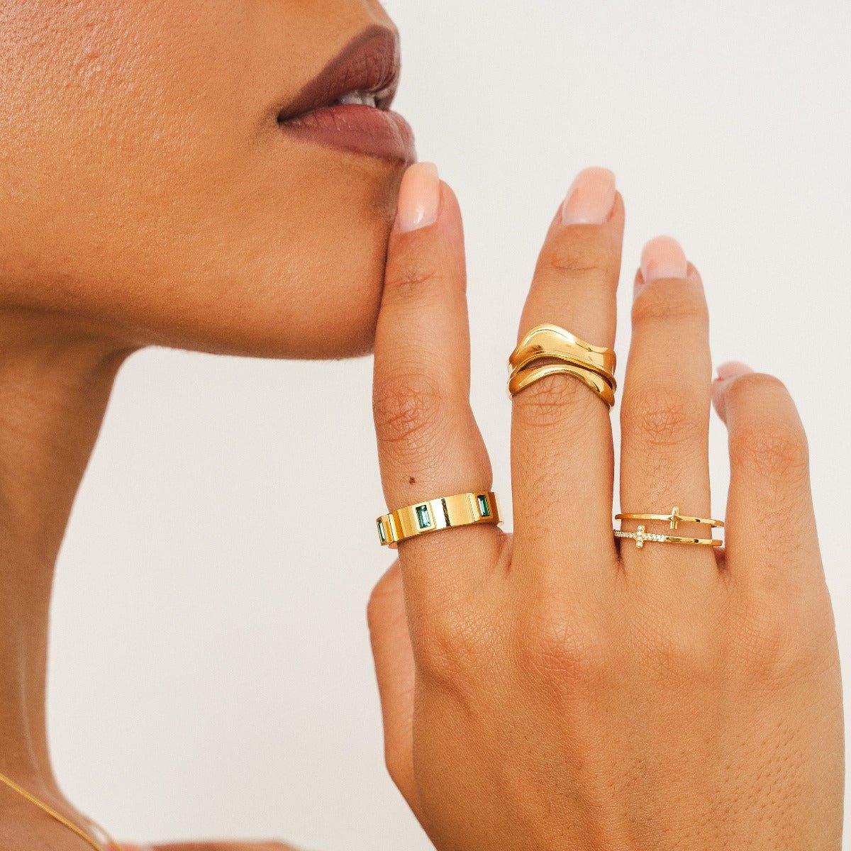 Cross Ring - Gold