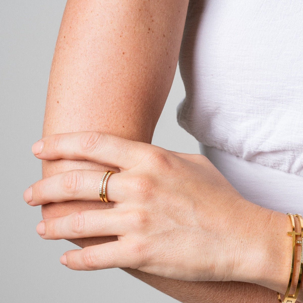 Double Sparkling Ring - Gold