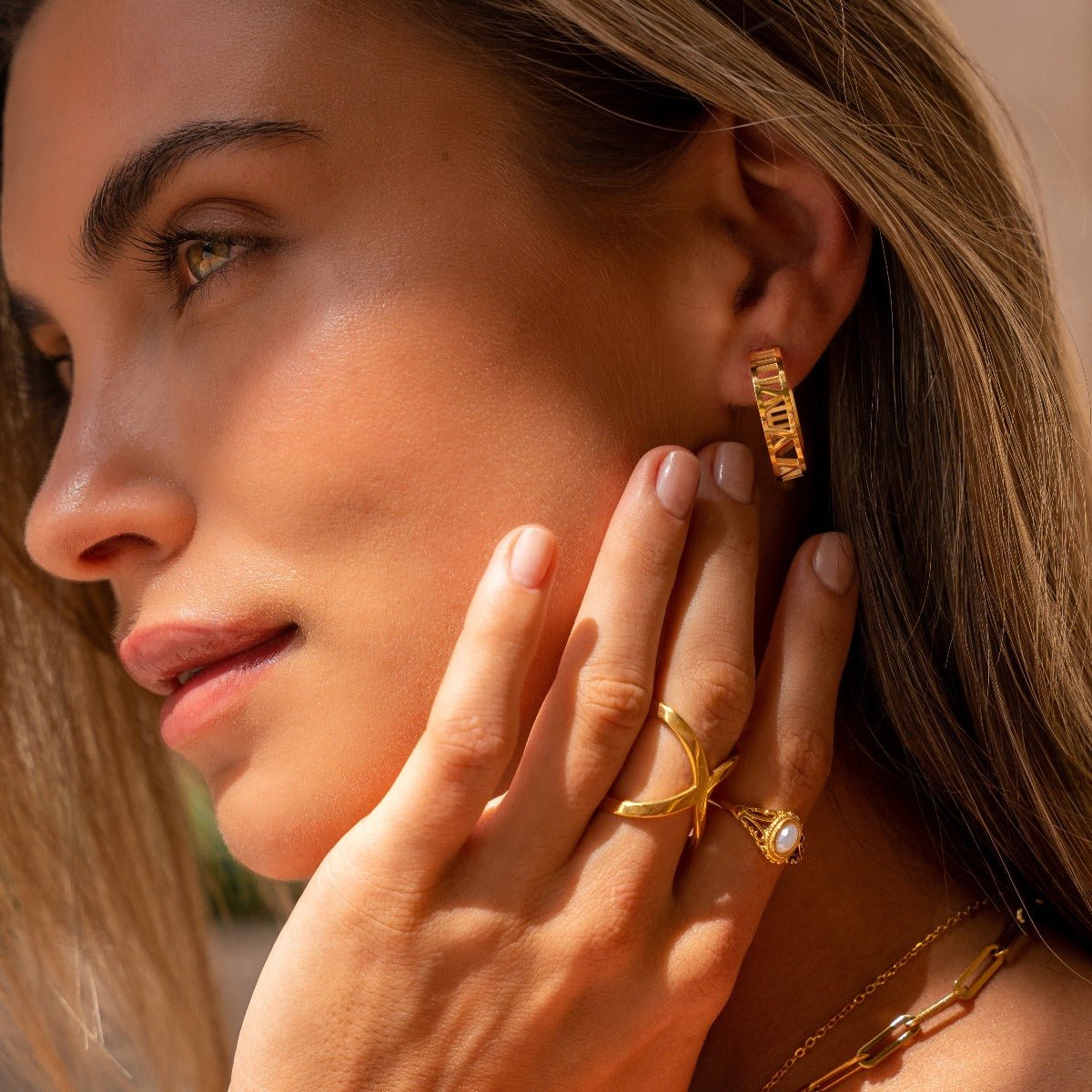 X-Shaped Ring - Gold