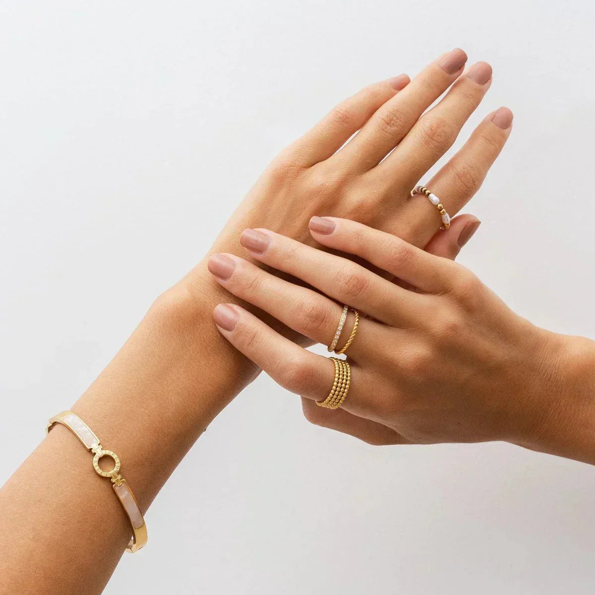 Iconic Sphere Ring - Gold