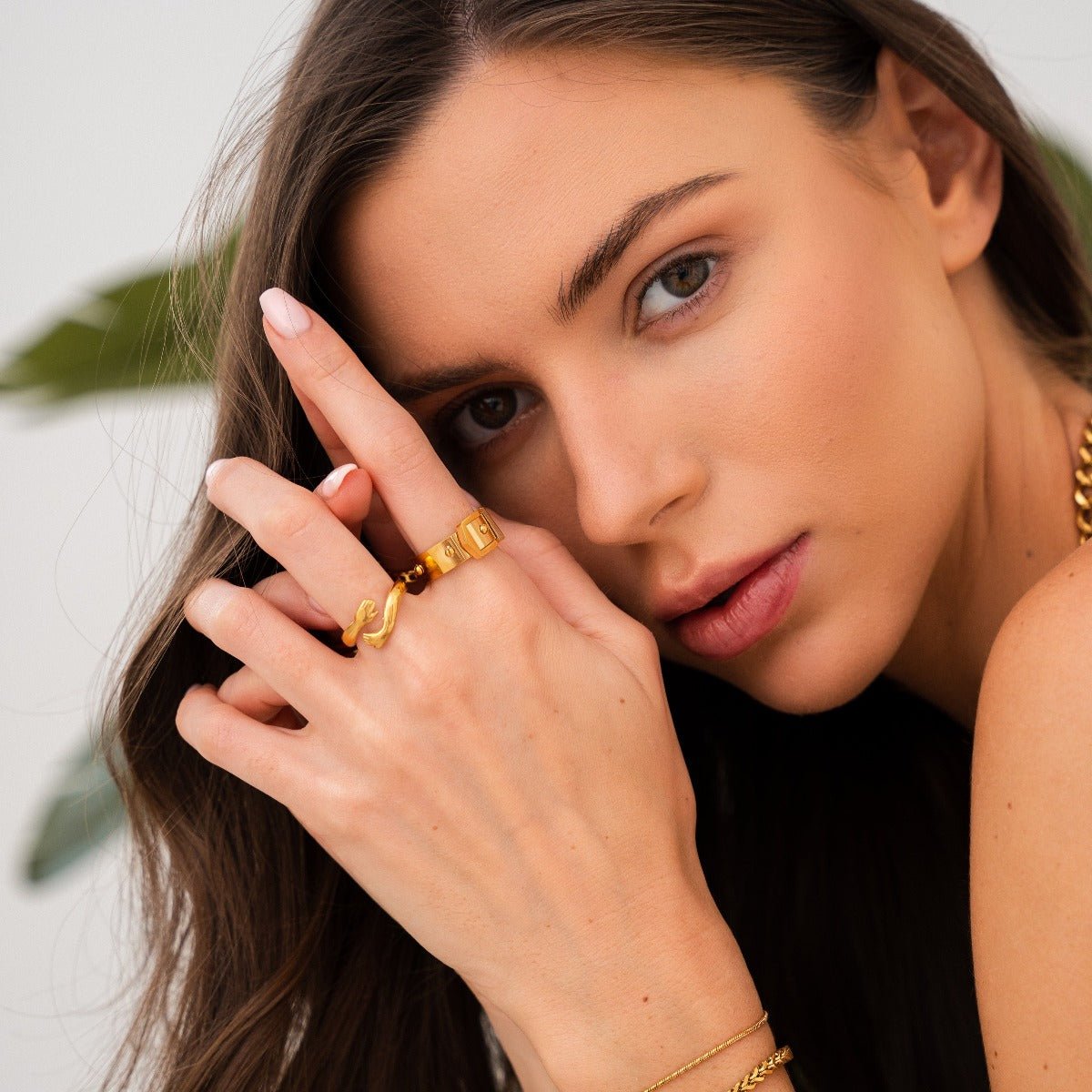 Belt Buckle Ring - Gold
