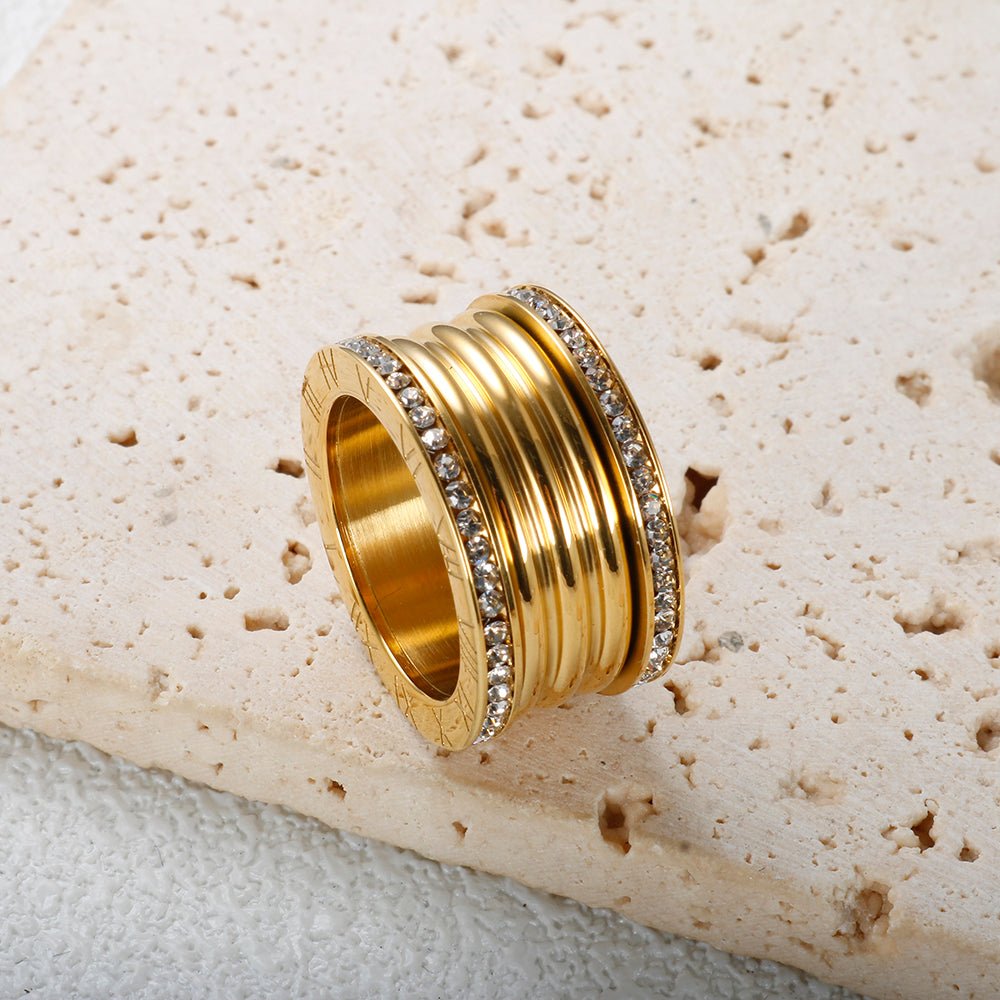 Luxurious Imperial Ring - Gold