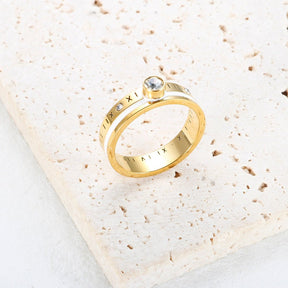 Queen's Crystal Ring - Gold