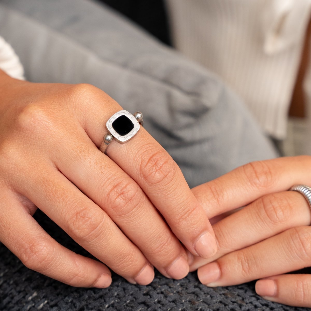 Square Charm Spinner Ring - Silver