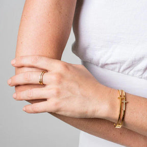 Cross Bracelet - Gold