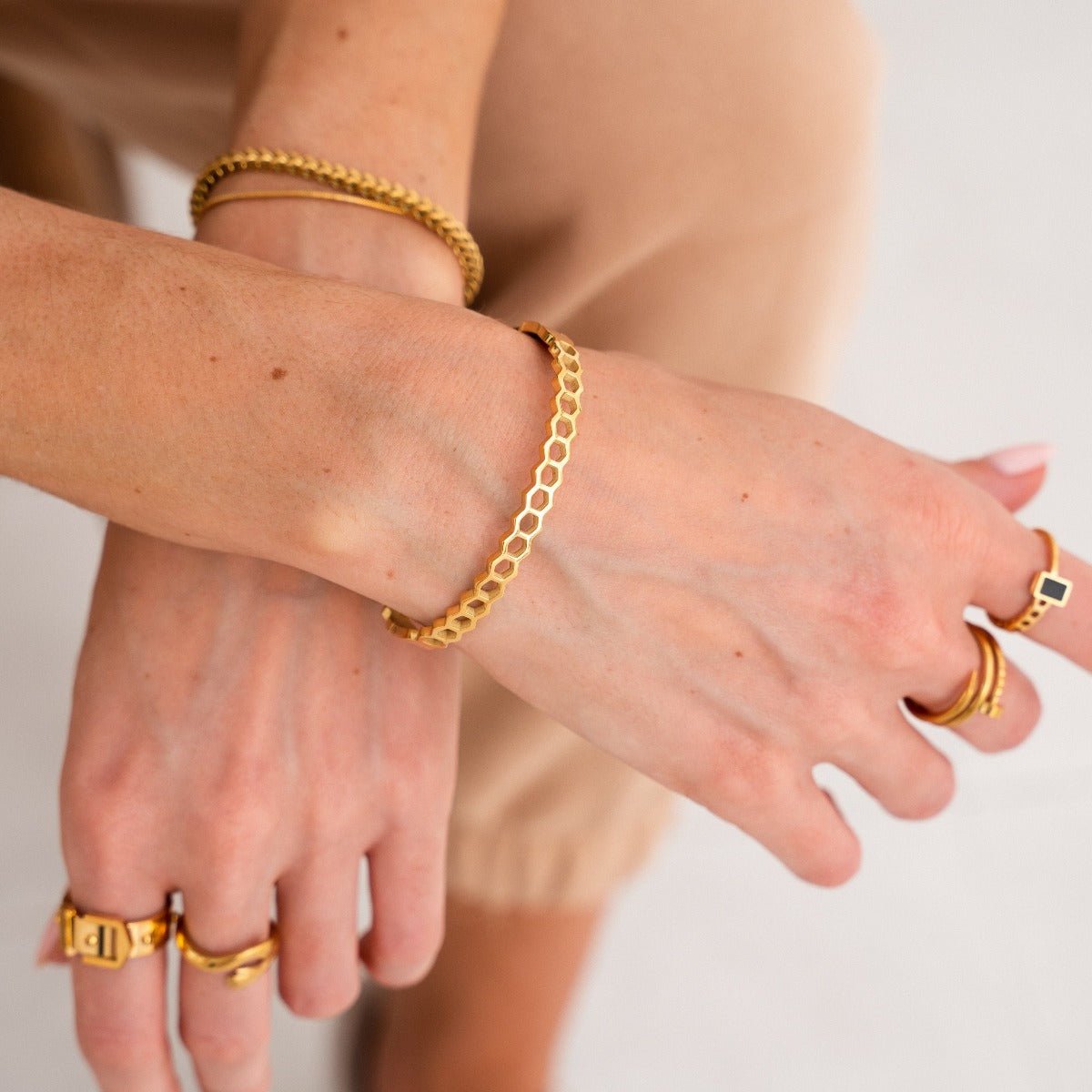 Honeycomb Bracelet - Gold