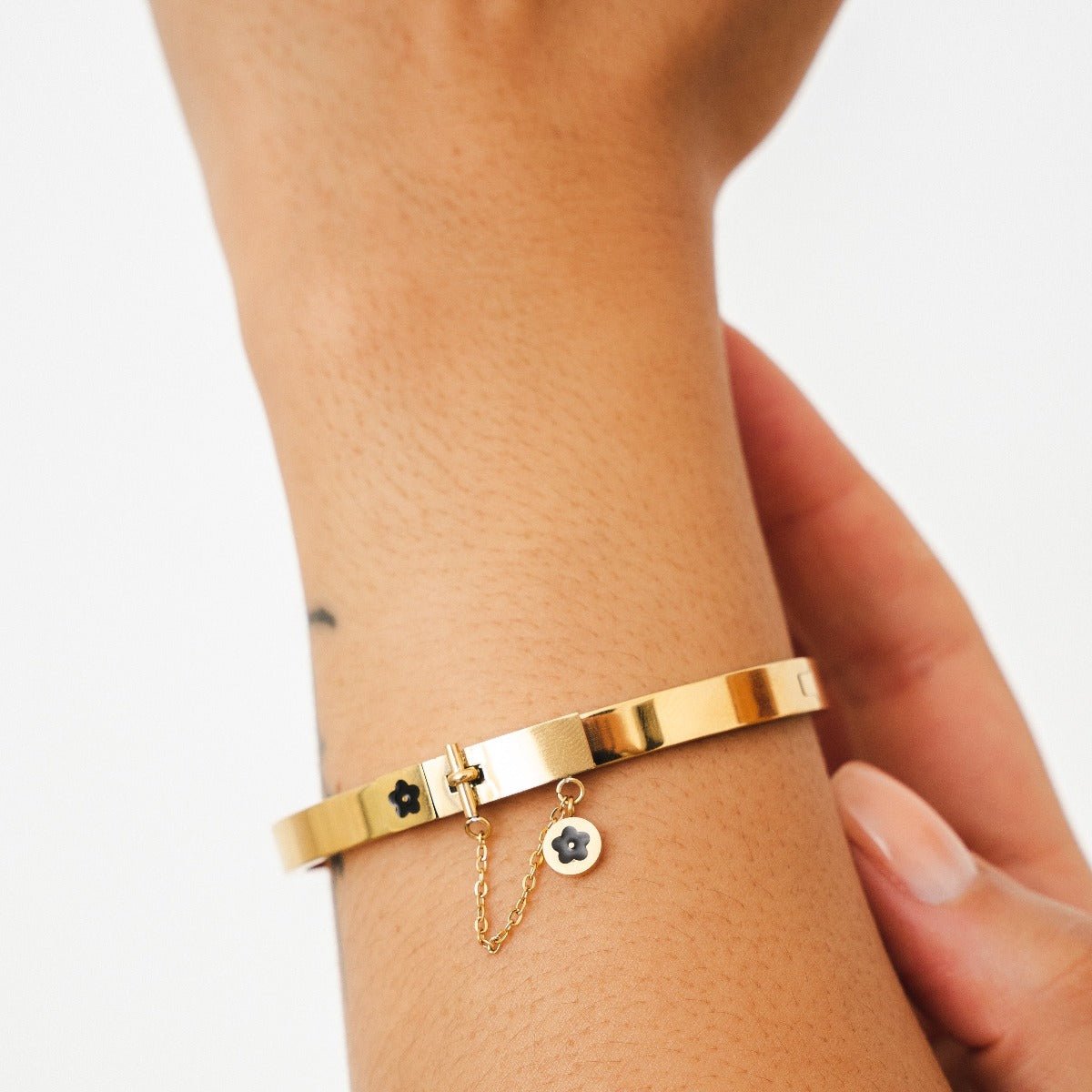 Charm Bracelet - Gold