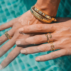 Golden Leaf Bracelet - Gold