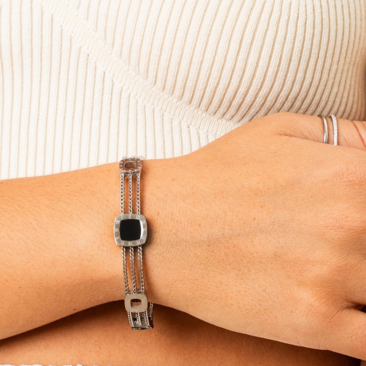 Onyx Square Bracelet - Silver