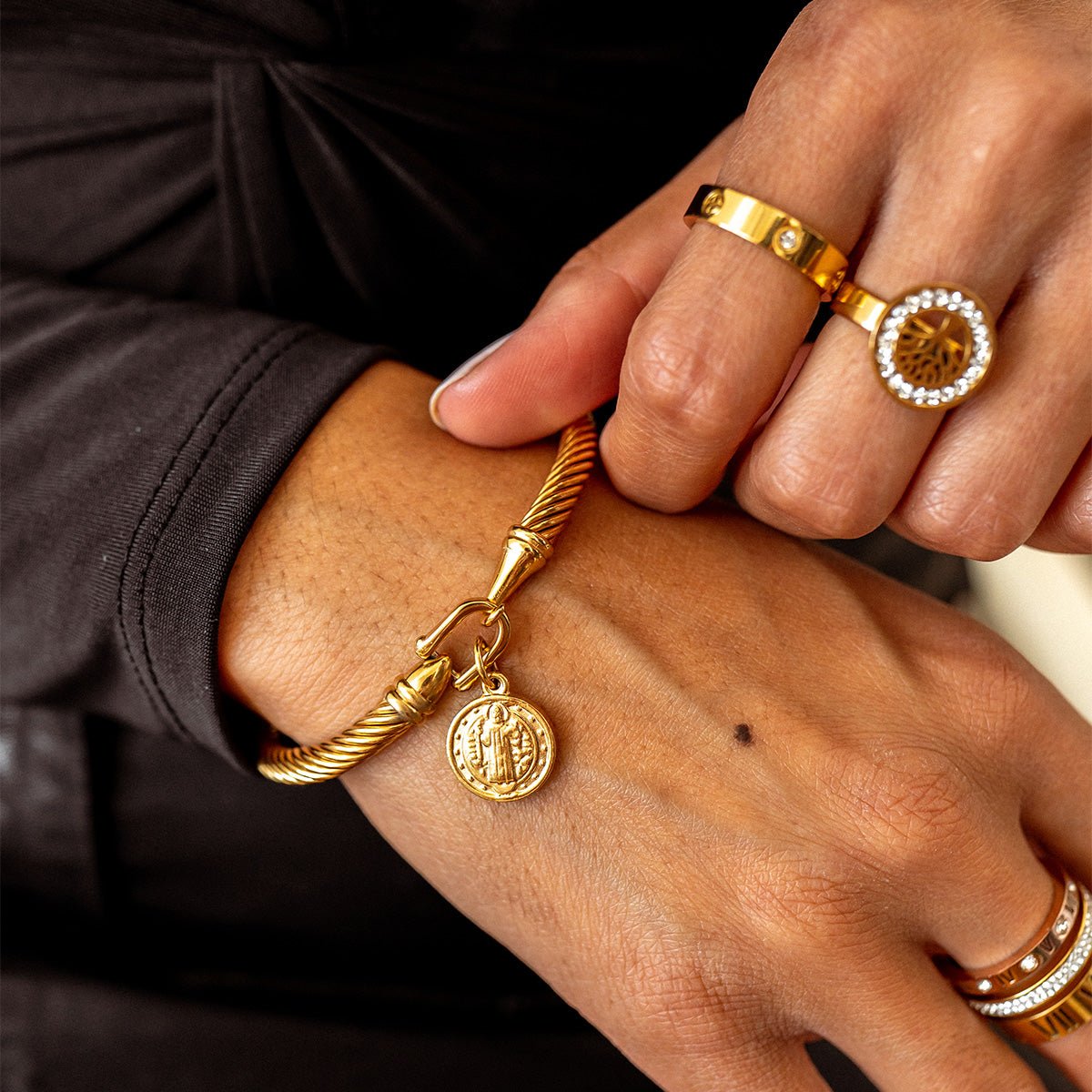 Saint Benedict Pendant Bracelet - Gold