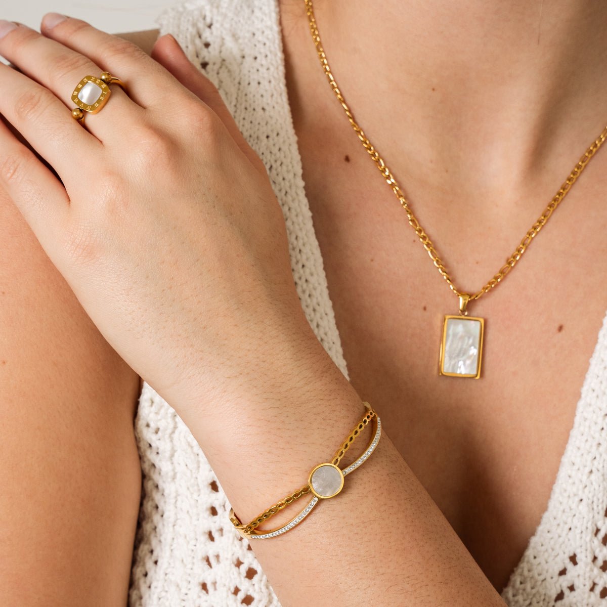 Venus Bracelet - Gold