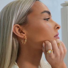 Wavy Texture Hoop Earrings - Gold