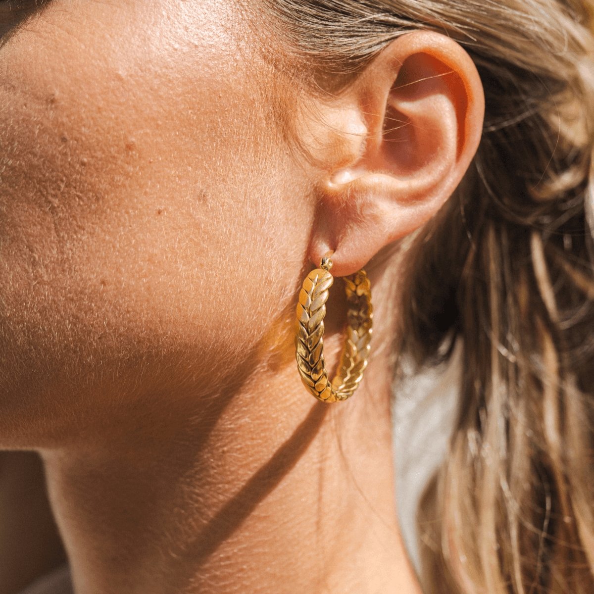 Pompeia Hoop Earrings - Gold