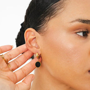 Black Pendant Earring - Gold