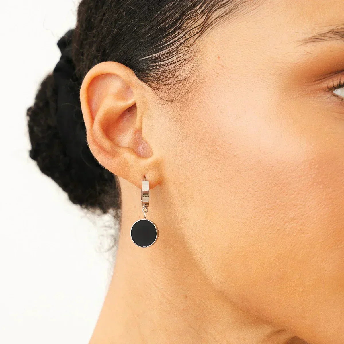 Black Pendant Earring - Silver