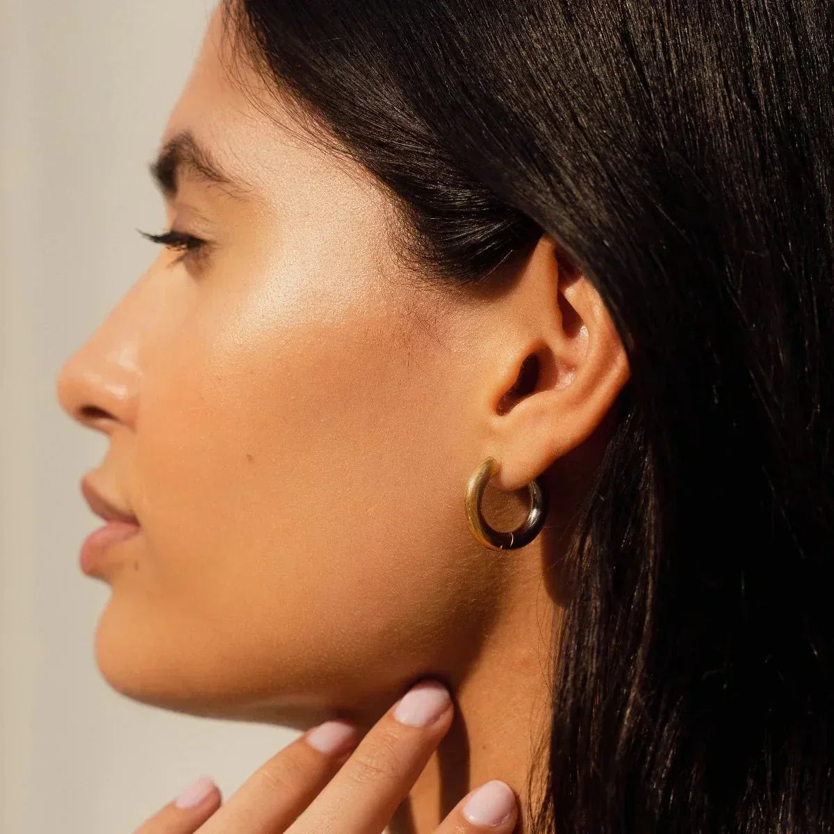 Contrasting Hoop Earrings - Gold