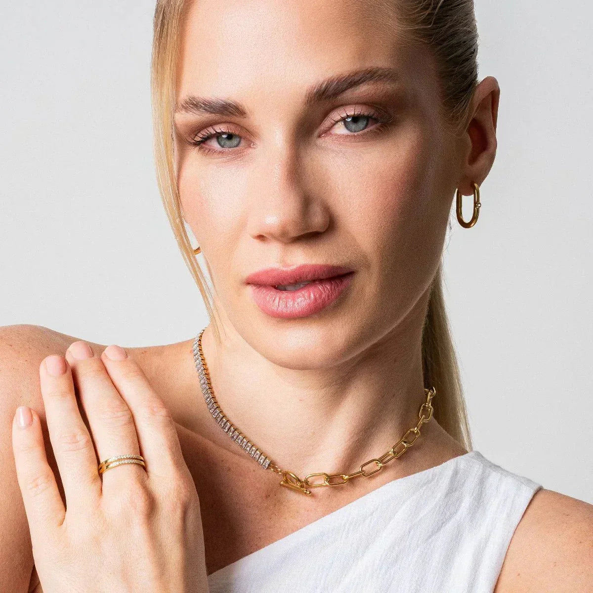 Shine Hoop Earrings - Gold