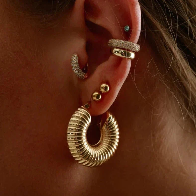 Bold Hoop Earrings - Gold