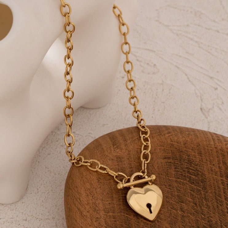 Eternal Love Heart Necklace - Gold