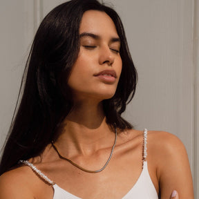 Contrast Necklace