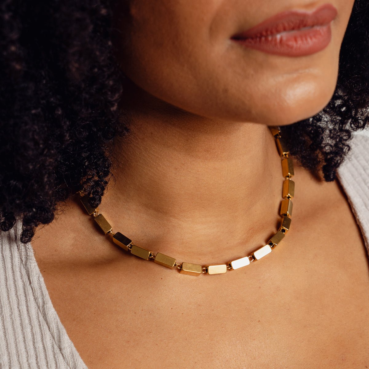 Cora Necklace - Gold