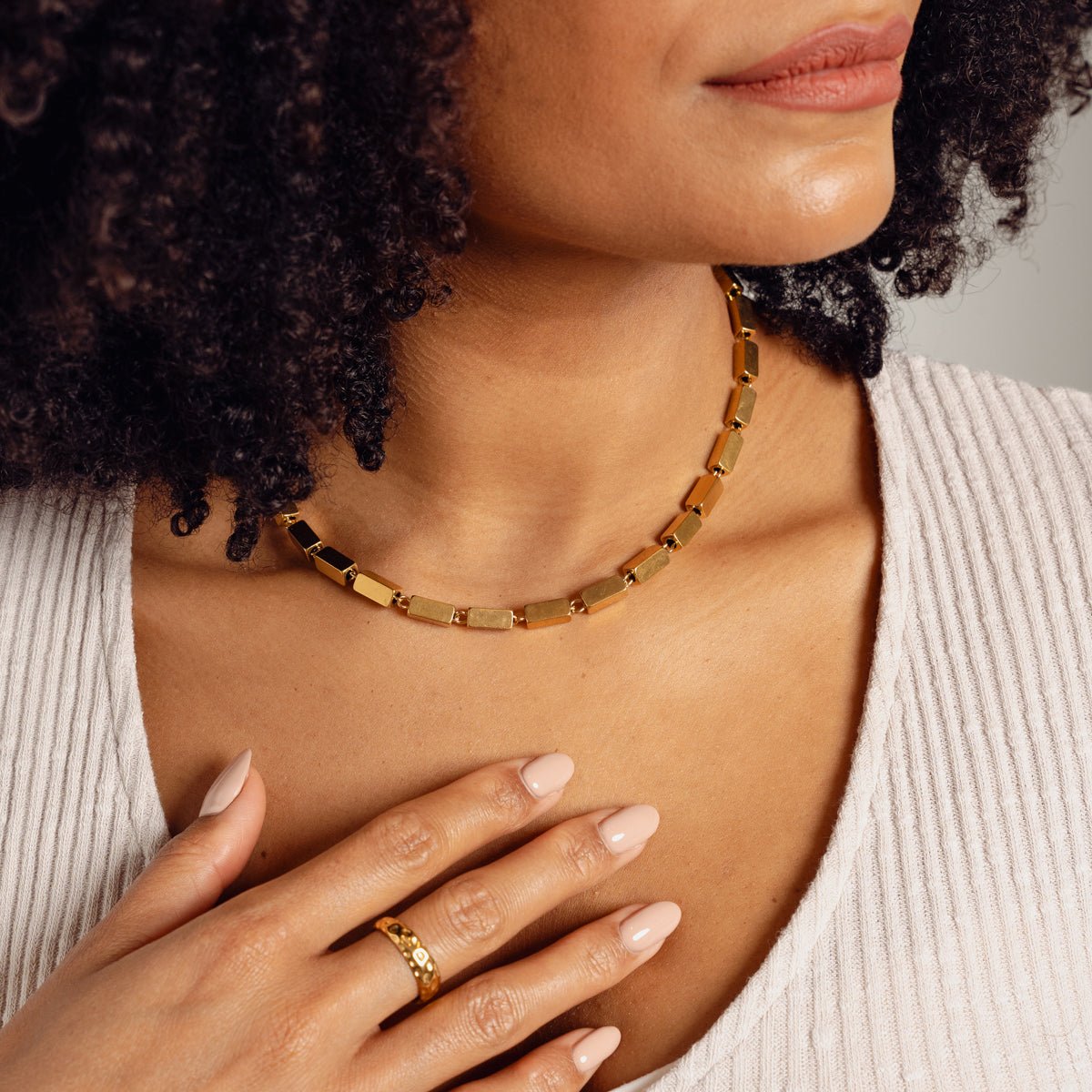 Cora Necklace - Gold