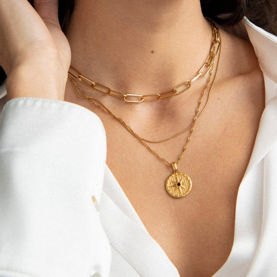 Pink Star Arrow of the Winds Necklace - Gold
