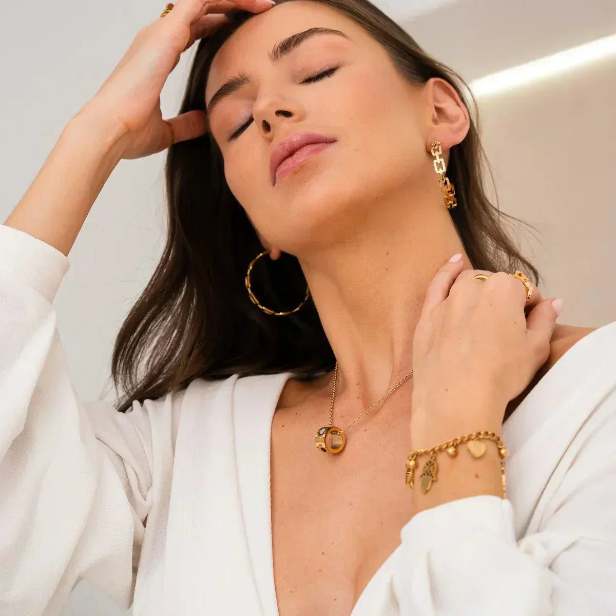 Roman Numeral Rotating Necklace - Gold