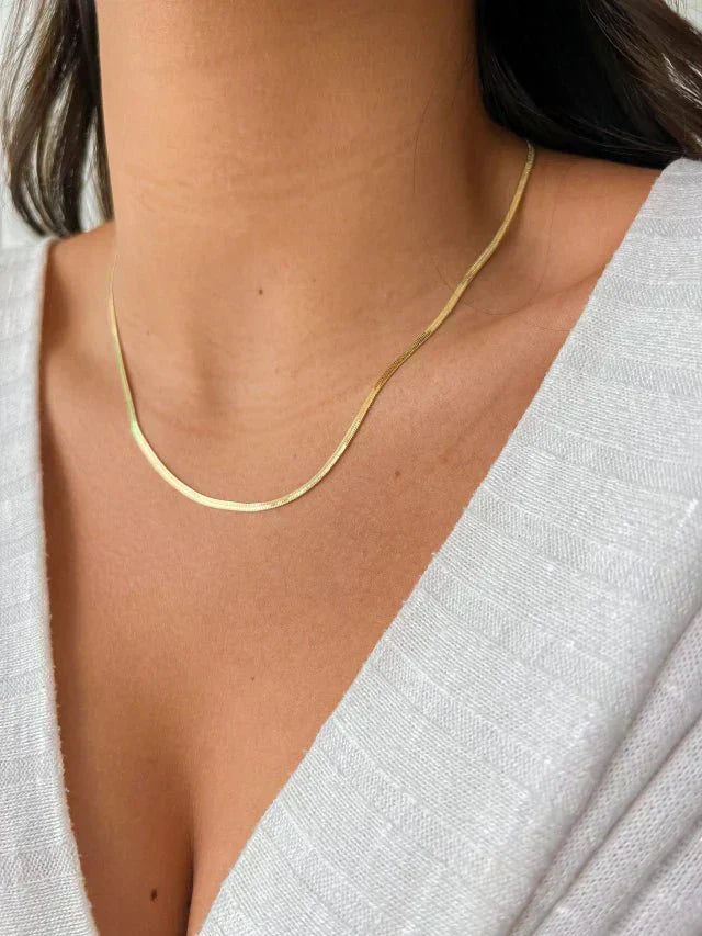 Thin Snake Mesh Necklace - Gold