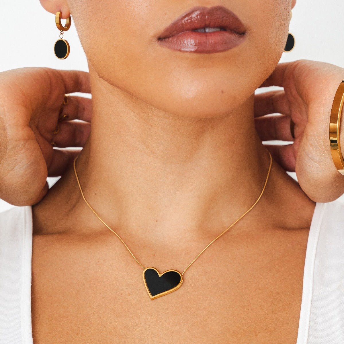 Sweet Alhambra Inspiration Necklace - Black Heart
