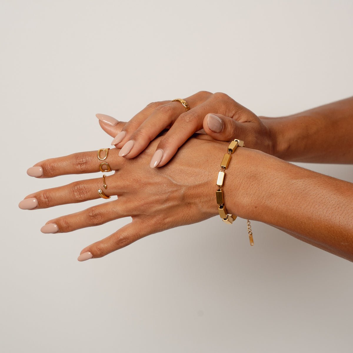 Cora Bracelet - Gold