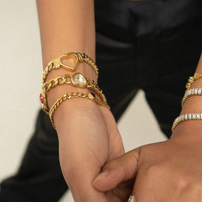 Minimalist Heart Bracelet - Silver