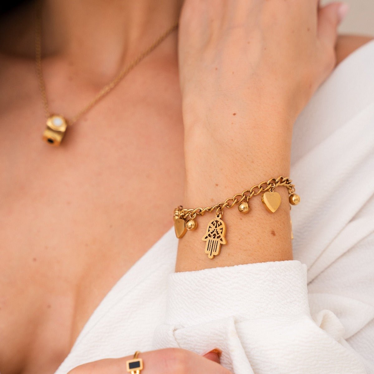 Hamsa Chain Bracelet - Gold